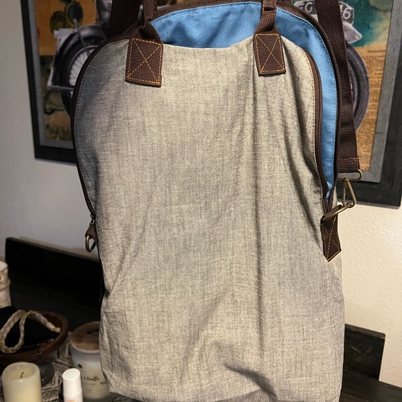 Large handbag - Picture 3 of 5